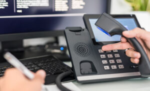 Read more about the article VoIP vs. Landline: What’s the Difference?